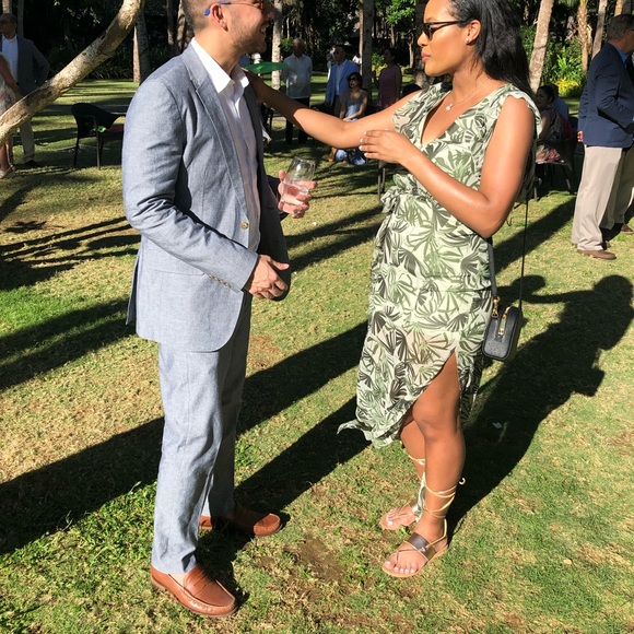 H by Halston Palm Print Flutter Sleeve Dress - Picture 8 of 8